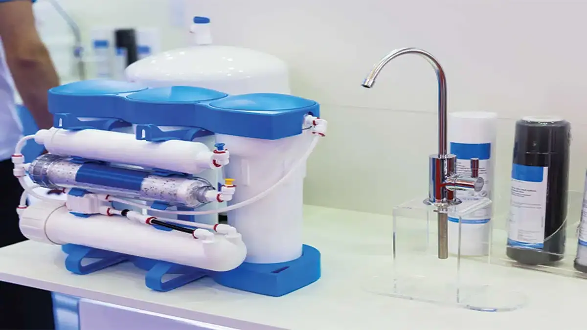 Cardom Plumbing covers everything you need to know about water filters, from reverse osmosis systems to faucet filtration for clean, safe drinking water.