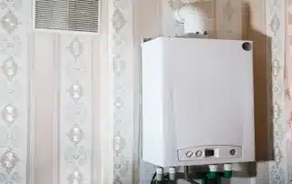 Cardom Plumbing explains if you should use an insulation blanket on your water heater, helping improve energy efficiency and reduce heat loss.