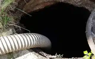 Cardom Plumbing highlights signs of clogged sewers, including slow drains and backups, offering expert cleaning solutions to prevent serious blockages.